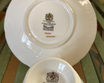 Paragon Golden Carnation 5 Piece Place Setting, 3 Plates, Teacup