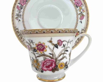 Tasses à thé sur pieds en porcelaine Noritake (8) | Soucoupes (11) | Sucrier (1) | Rêve asiatique rose