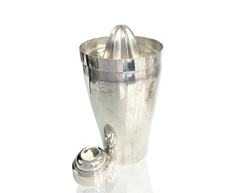 St. Medard Cocktail Shaker