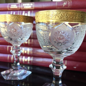 Antique Venetian Glass Art | Murano Wine glasses | Hexagonal foot | Giltet