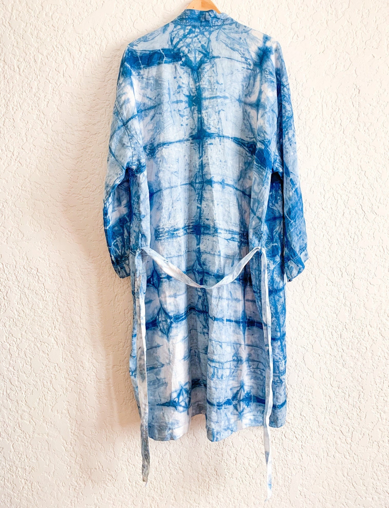 Linen Shibori Robe Handdyed With Indigo Unisex Caftan Etsy Hong Kong