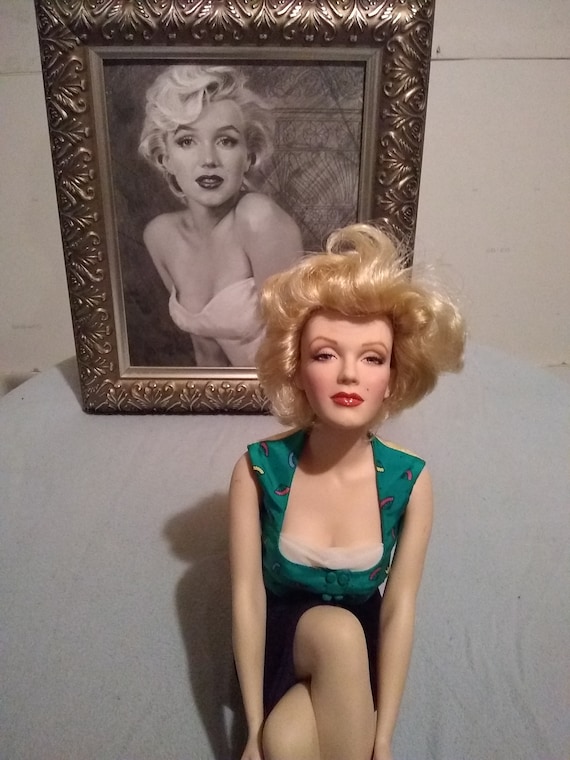Franklin Mint Marilyn Monroe UNFORGETTABLE MARILYN Poup e de
