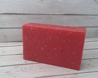 Berry Oatmeal Exfoliating Soap Bar