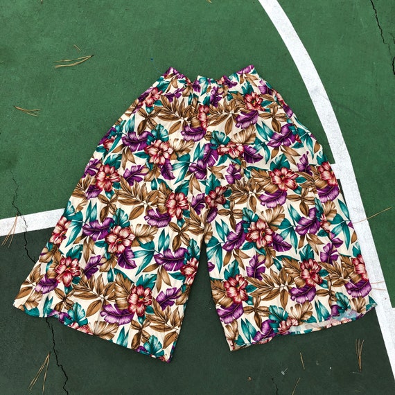 70s Vintage Floral Shorts High Waist Shorts Made … - image 3