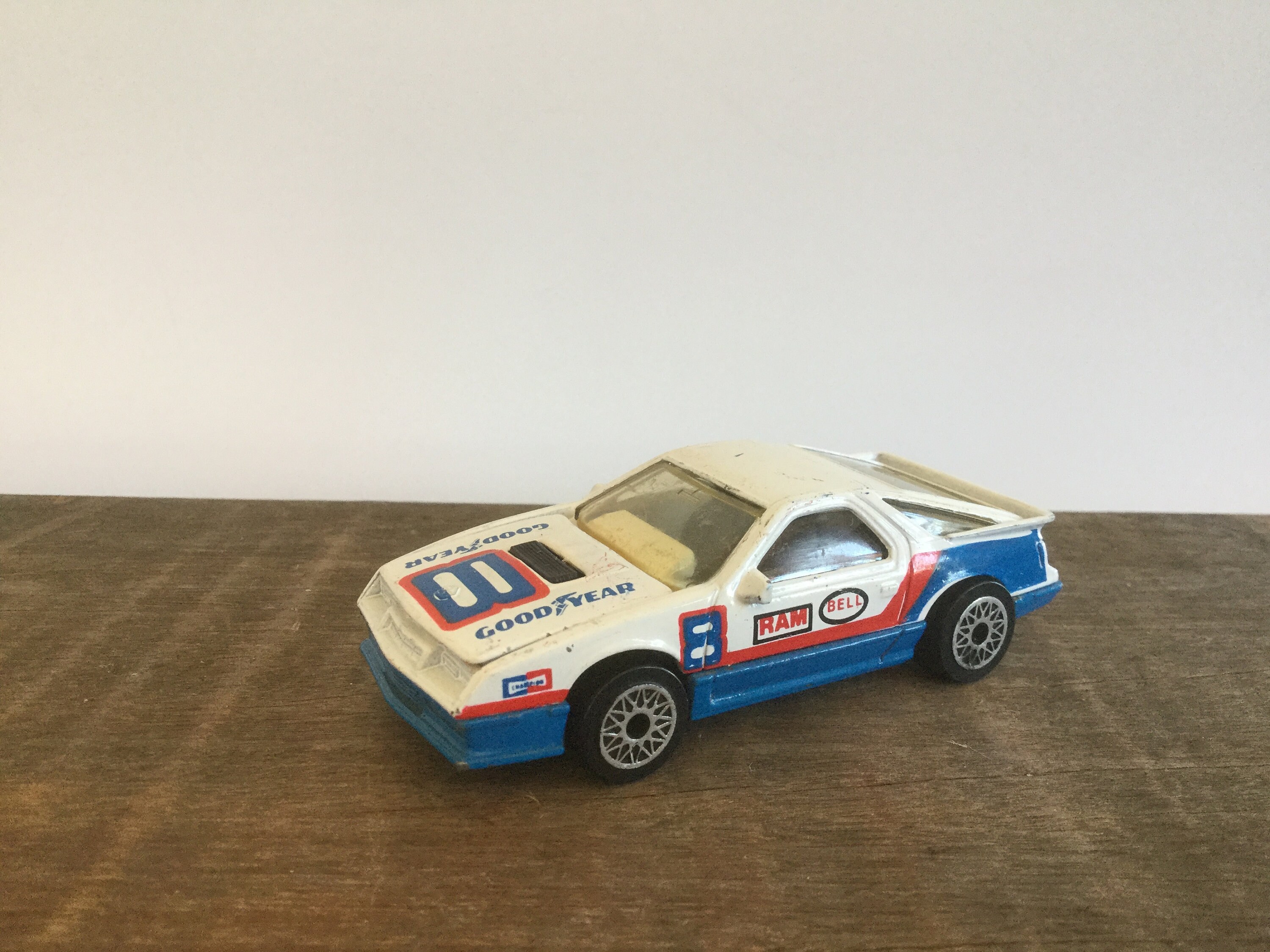 matchbox 1984 dodge daytona turbo z