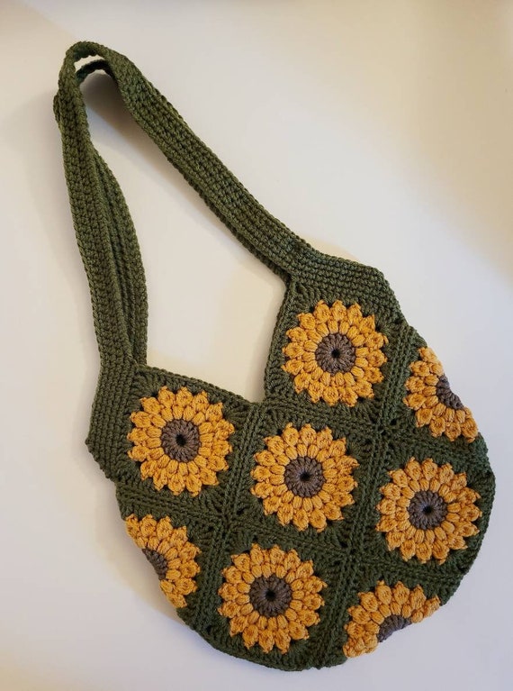 The Everyday Sunflower Bag Crochet Pattern - Love & Stitch