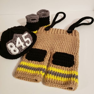 Crocheted Newborn Fireman Photo Prop, Photography, Baby clothing, Baby Costumes, First Responder