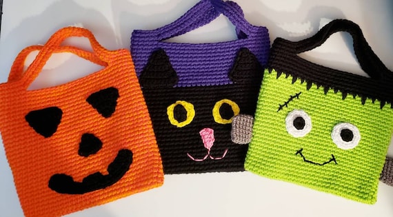 Halloween Treat Bags, Crochet Halloween bag, Trick Or Treat Tote, Candy Bag, Frankenstein, Black Cat, Jack O Lantern, Pumpkin bag
