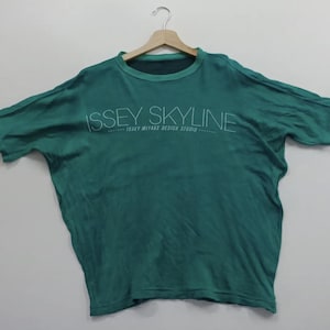 Issey Miyake Skyline - Etsy Hong Kong