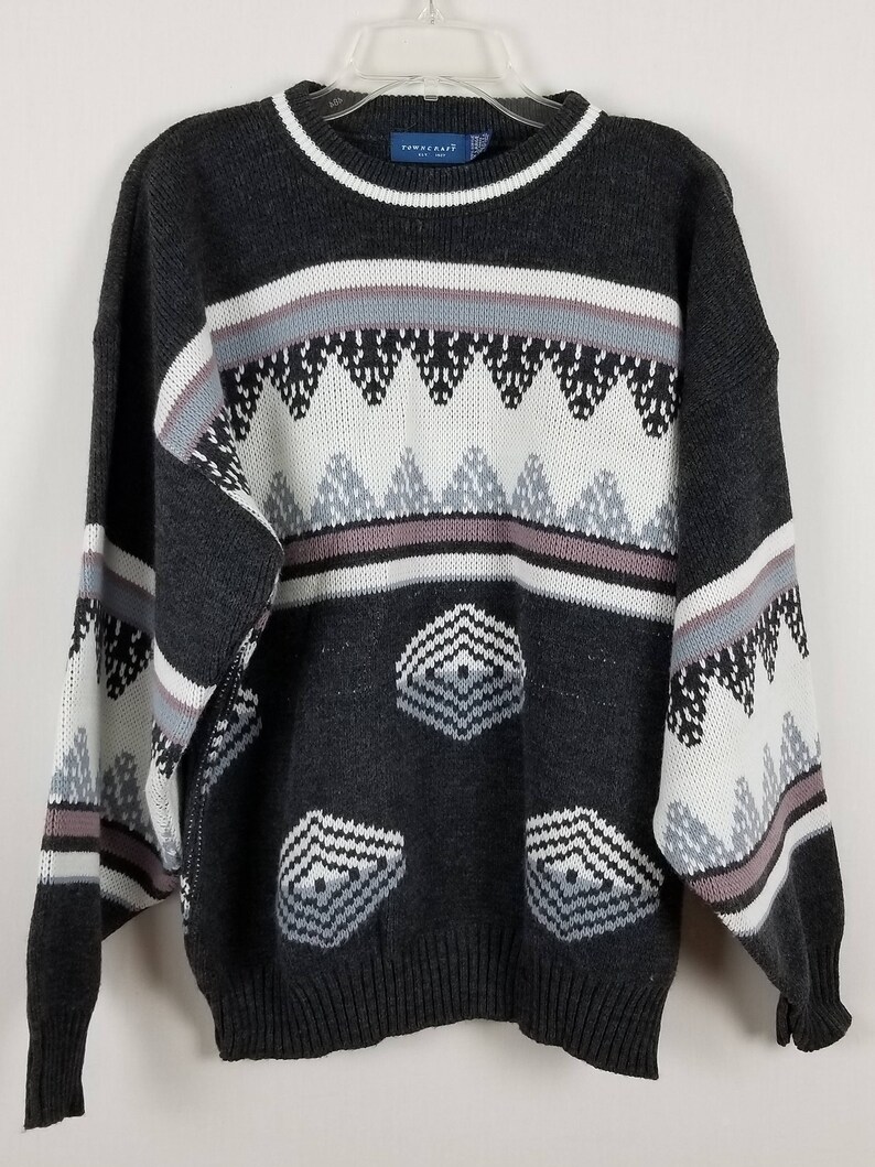 TOWNCRAFT Vintage long length multi-colored geometric gray pink sweater sz XL