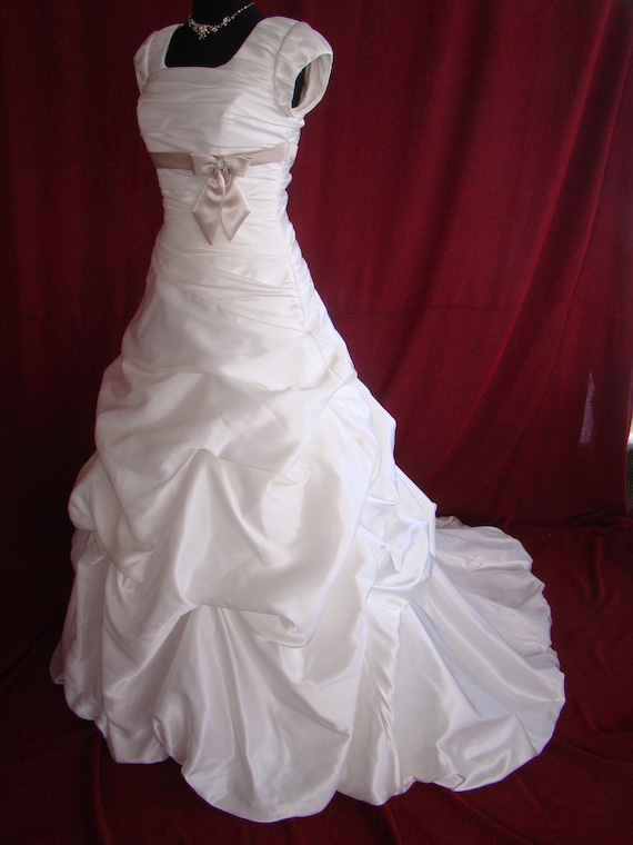 David's bridal clearance modest