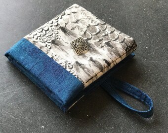 Travel Case| Snack Bag| Travel Kit Handmade Foldable Fabric Wallet Modern Purse Organizer |Gift Card Holder|Jewelry Bag Tea Wallet