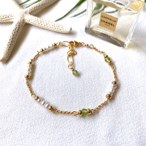Peridot and orion white pearl bracelet(14K gold filled/Peridot/White pearl)