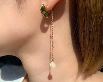 Chestnut cut mother of pearl and axe back drop earrings (14K gold filled / Mother of pearl)