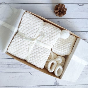 Ensemble couverture pour bébé en laine mérinos tricotée : cadeau pour nouveau-né avec chaussons et bonnet