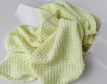 Lemon baby blanket knitted of soft merino wool, neutral baby shower gift for girl or boy