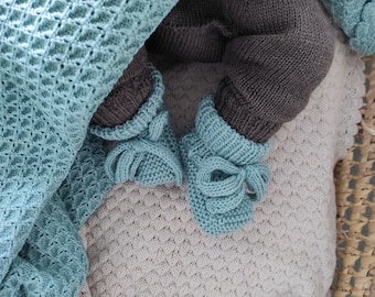 Neugeborenen Baby Jungen Booties gestrickt aus weicher Merino Wolle für nach Hause kommen Outfit