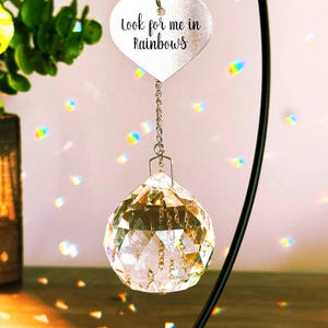 Regalo de condolencias por el duelo y la pérdida / Creador de arcoíris de cristal para el recuerdo diario / Atrapasol conmemorativo por la pérdida de mamá, papá o hijo