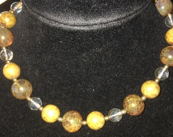 Vintage Shades of Brown Beaded Necklace***