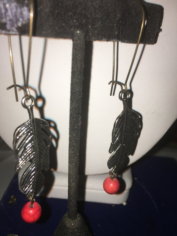 Silver Tone Textured Feather Earring with Red Bed… - image 2