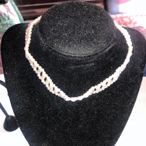 Vintage White Pearl Choker***