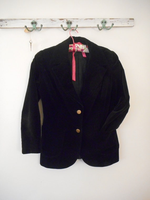 1960's Black Velvet Woman's Blazer Vogue Paris Ori