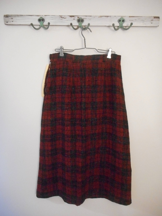 Womans 1950's Plaid Skirt - image 3