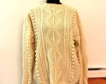 Pull-over en maille torsadée en laine Shetland, Écosse