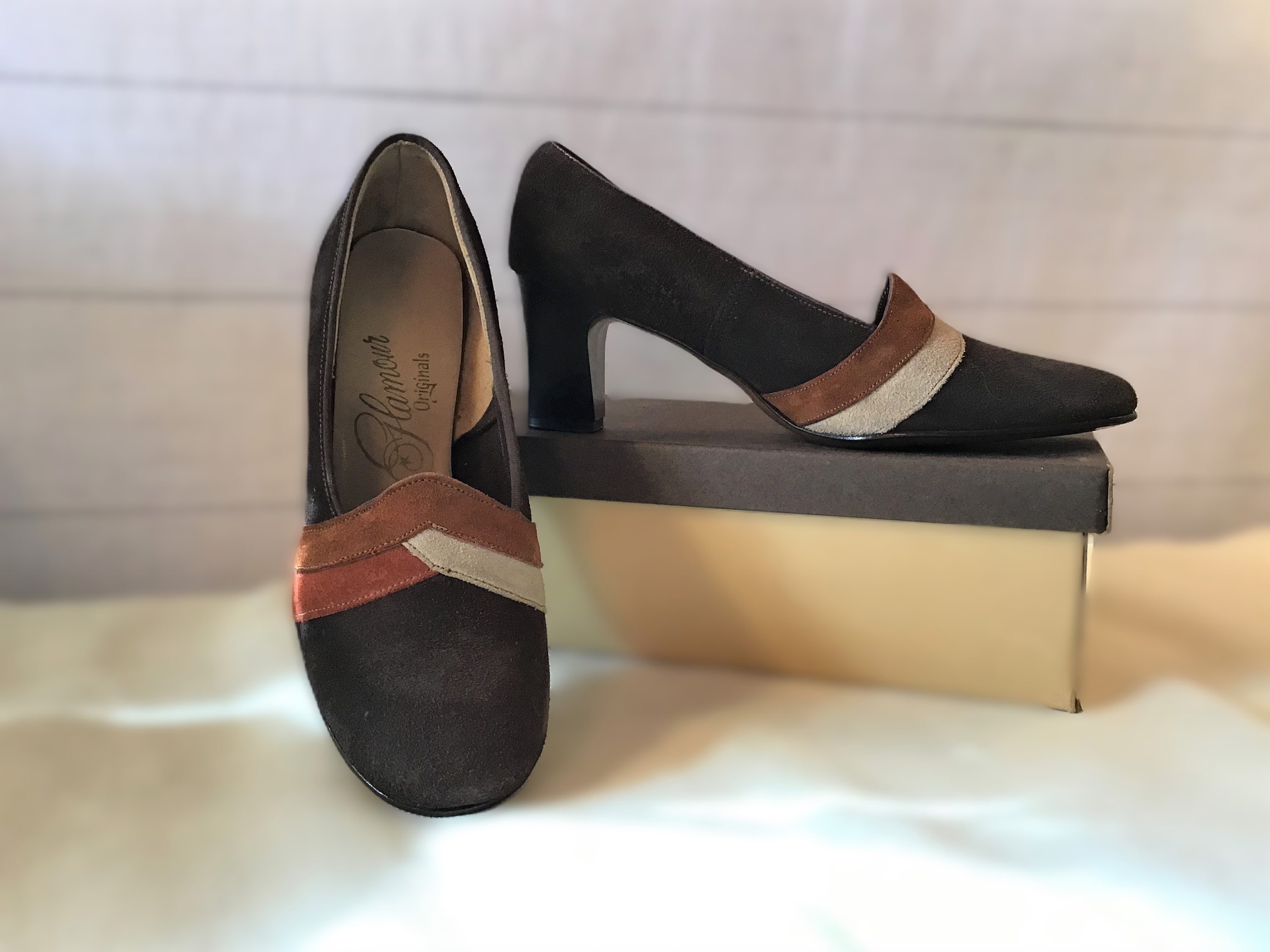 1970's Glamour Originals Brown Suede Pumps, 7M