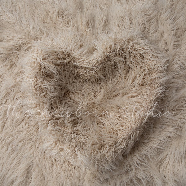 Neutral Cream brown Heart nest - Newborn digital heart - Heart composite fur - digital natural rustic heart - newborn photography backdrop