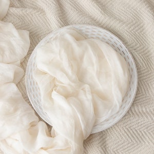 Digital cream basket - natural newborn photography - digital backdrops newborn photography - newborn photo backdrop - photography backdrop