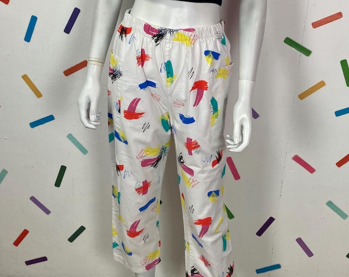 1980s true vintage white  scribble design cropped trousers Size 8/10