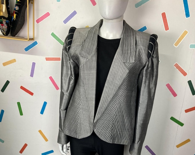 1980s true vintage Silver metallic shoulder design  jacket size 12