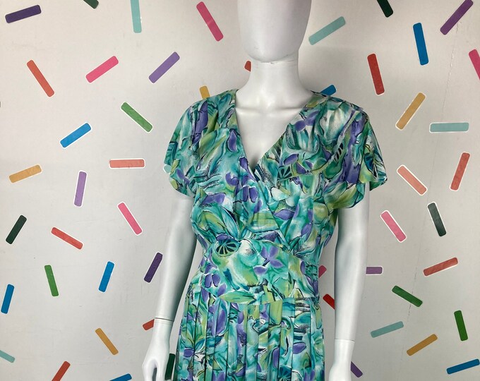 SALE - True vintage 1980s vintage abstract fruit print dress with pockets up to 14/16