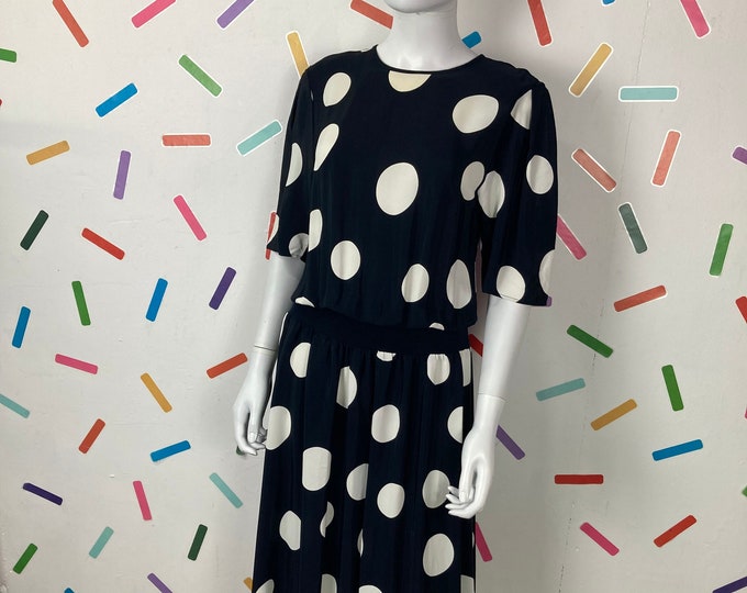 1980s true vintage black and white large spot design midi dress - Size 10/12