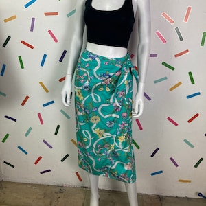 SALE - True vintage 1980s  ribbon floral design wrap pencil skirt Size up to 12