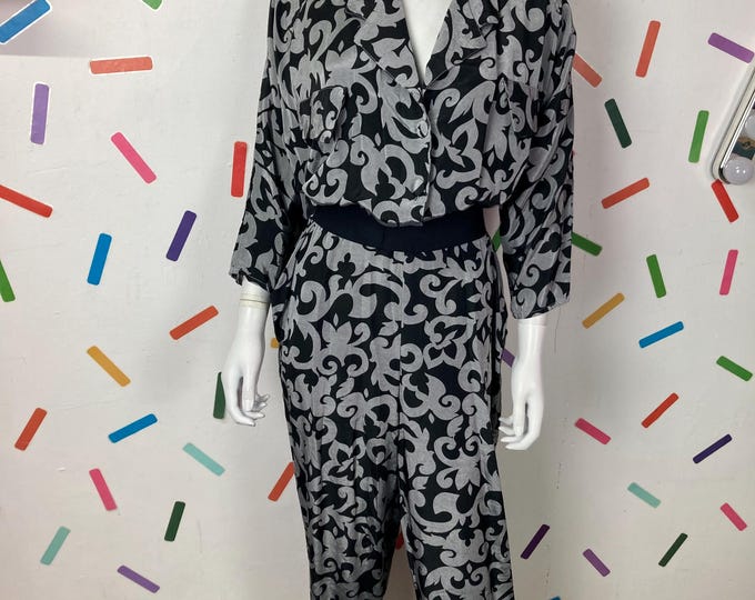 1980s true vintage black / silver abstract design jumpsuit with pockets size 10-14