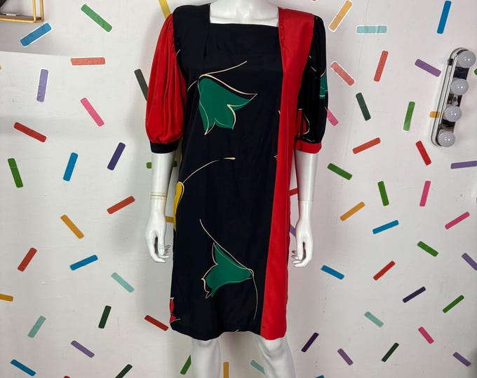 1980s true vintage geo / floral short sleeve new wave design dress size 12