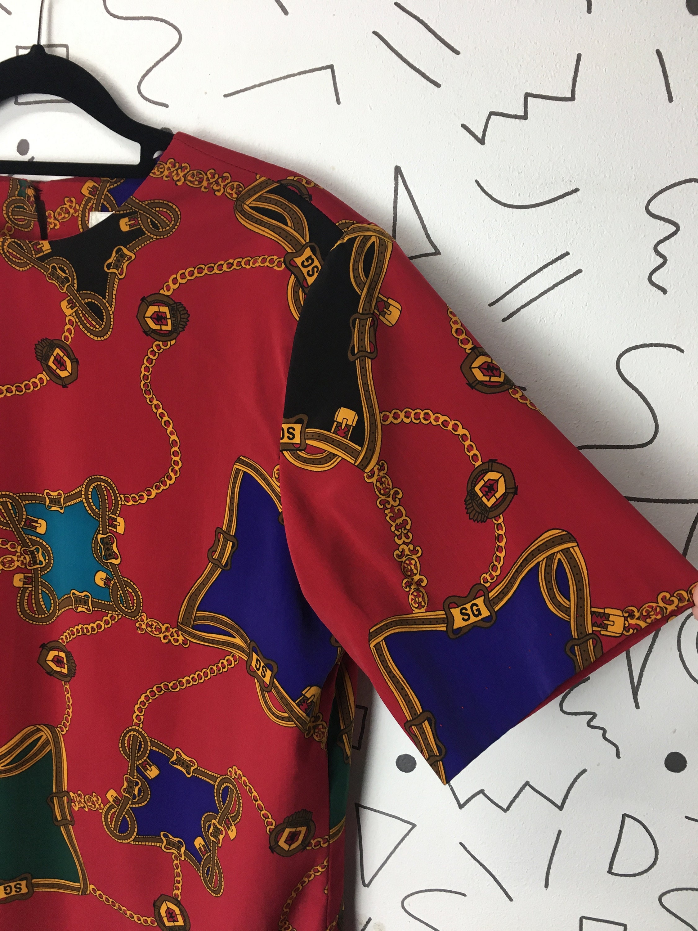 Image of True Vintage S Red Baroque Design Short Sleeve Top Size /