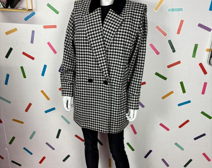 1980s true vintage black and white hounds tooth coat velvet collar   14/16