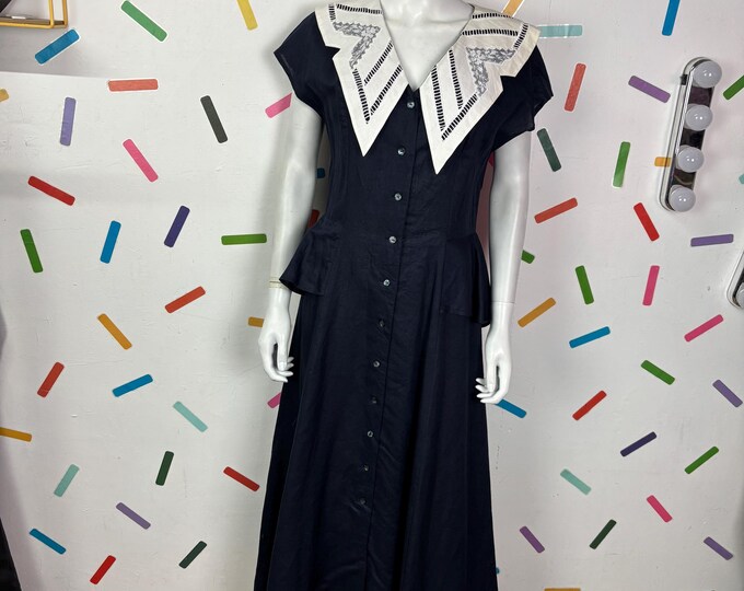 1980s vintage navy blue dress with white collar detail size 12