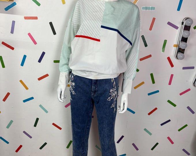 1980s true vintage long sleeve geo design top White / Blue /Green / Red - size 12