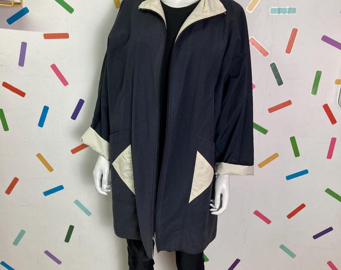 True vintage  1980s black and white reversible geo coat 14/16