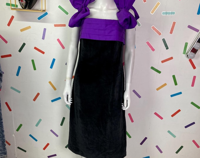 1980s true vintage velvet dress with purple bow sleeves size 16