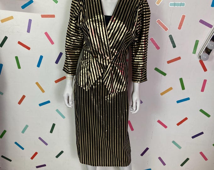 1980s true vintage gold / black lame / velvet skirt suit -  size 8