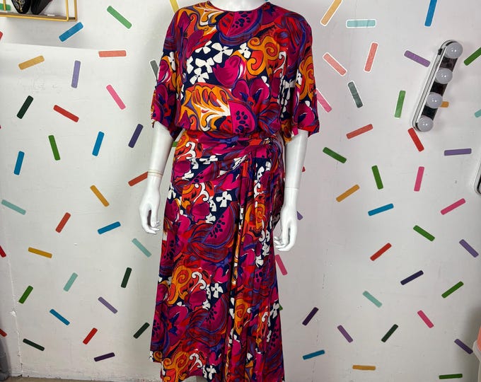 1980s true vintage bright pink abstract floral design short sleeve dress size 12/14