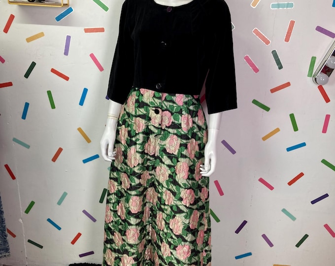 1970s true vintage velvet top dress with quilted maxi skirt - size 14