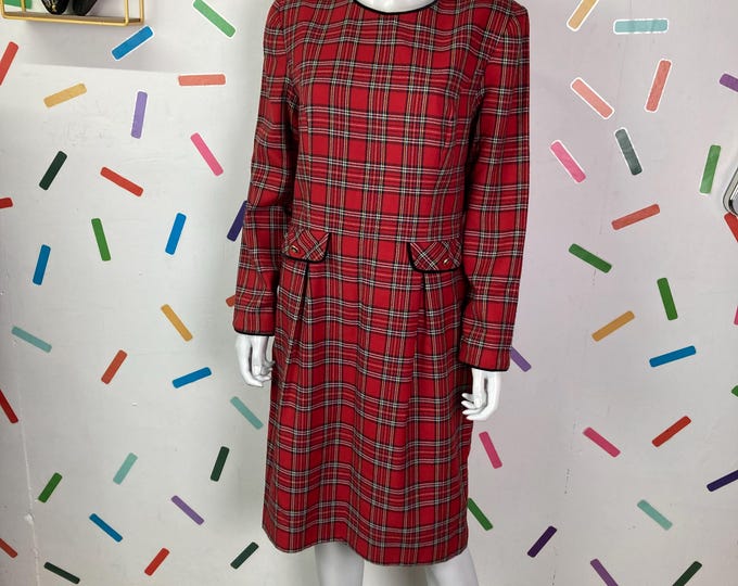 1980s true vintage Tartan midi dress with velvet trim size 12/14
