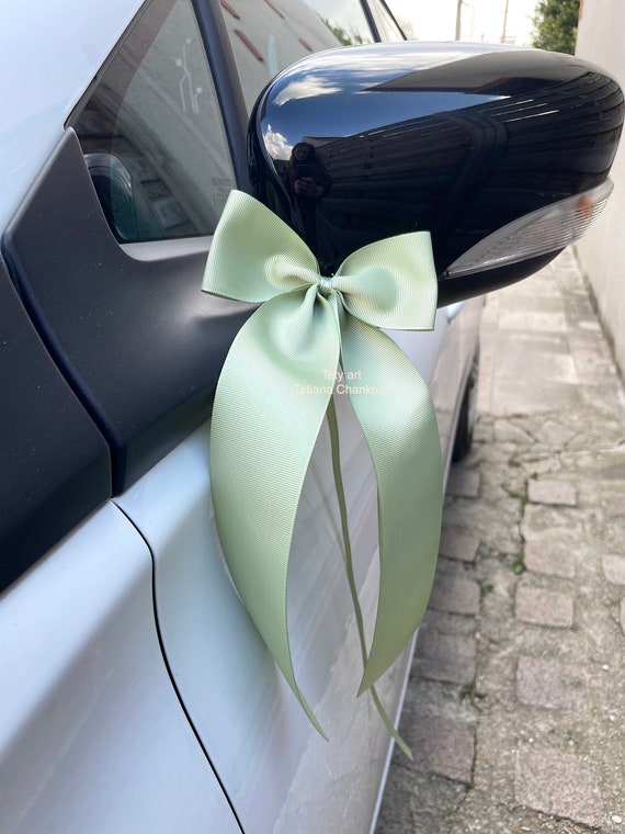 Car decoration for wedding with ribbon deals