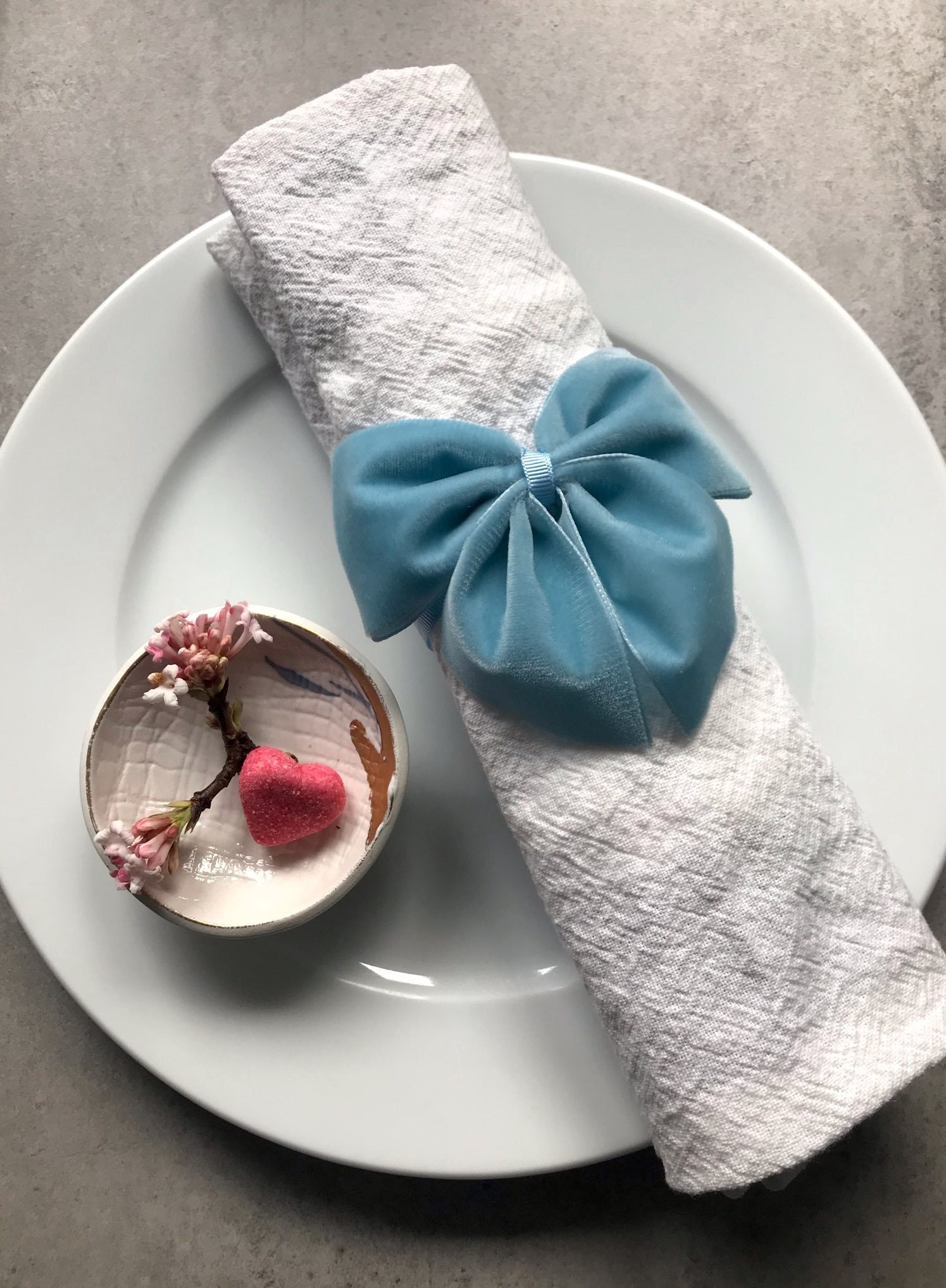 Ronds De Serviette En Velours Rouge Pour Noël – Lot De 12 Avec Nœud – Décoration De Table Pour Fêtes, Mariage, Banquet